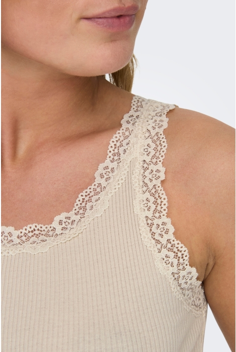 Only onlsharai lace tank top jrs noos