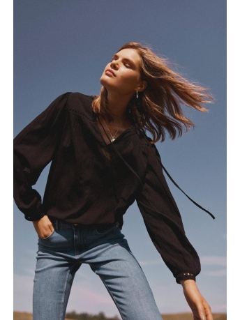 Vila Blouse VISEBA V-NECK L/S TOP/SU 14090277 Black