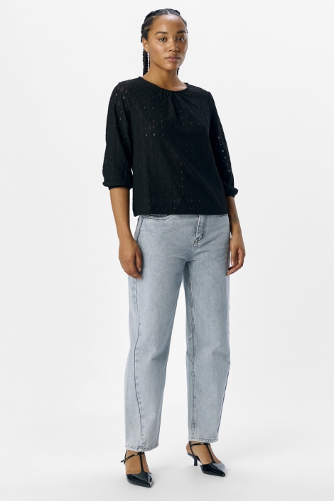 Object zwarte dames t-shirt | Model