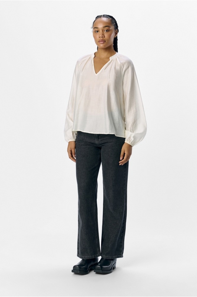 Object ecru dames blouse | Model vooraanzicht