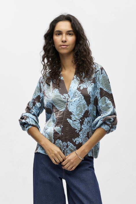Object bruine dames blouse | Model vooraanzicht