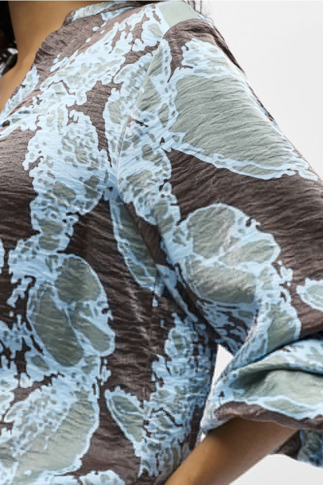 Object bruine dames blouse | Close up