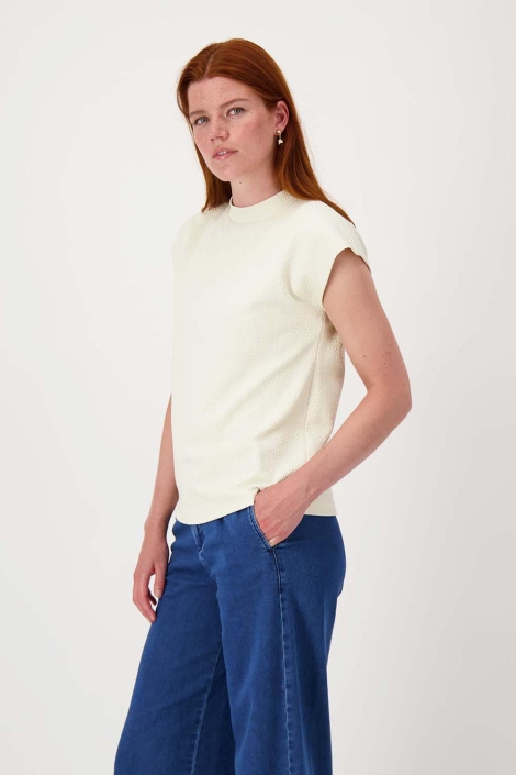 Zusss beige dames top | Model zijaanzicht
