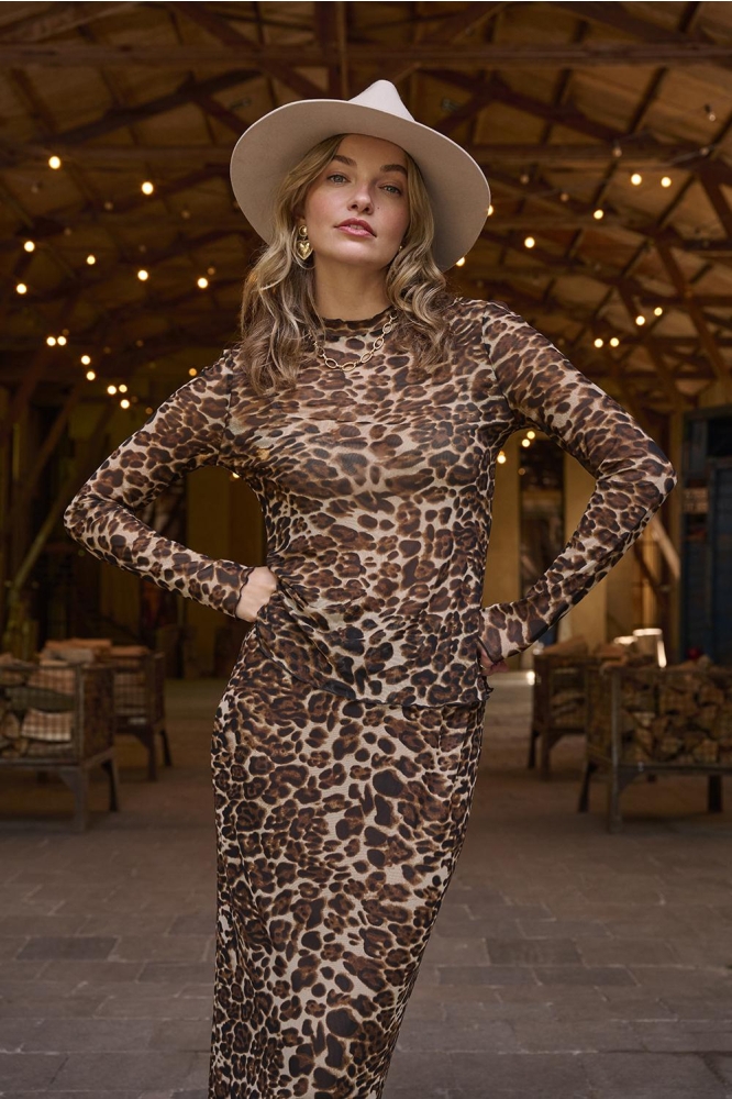 Ydence camel dames t-shirt | Sfeerbeeld, In situatie