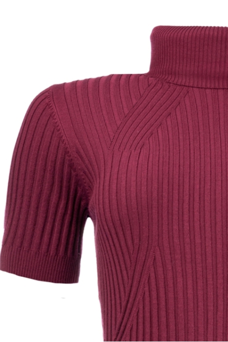 NED bordeaux dames t-shirt | Close up