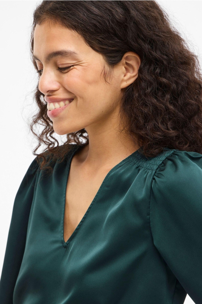 Vila groene dames blouse | Close up