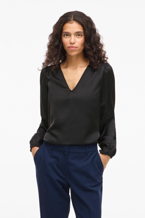 Vila zwarte dames blouse | Model vooraanzicht
