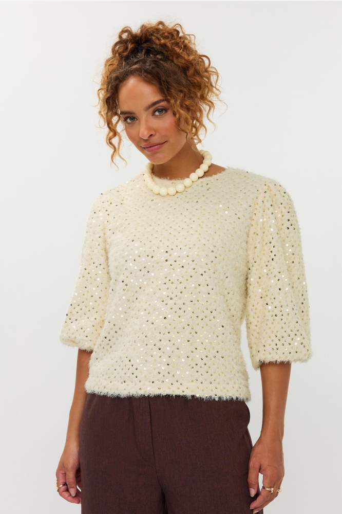 Ydence beige dames trui | Model vooraanzicht