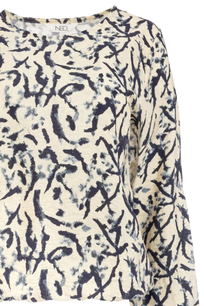 NED blauwe dames t-shirt | Close up