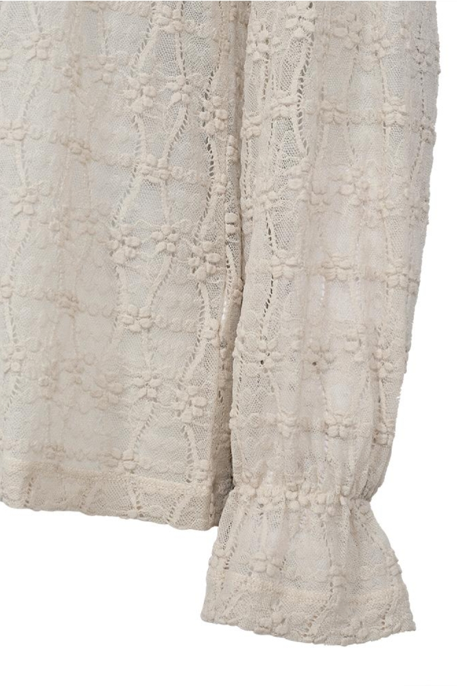 Freequent beige dames blouse | Close up