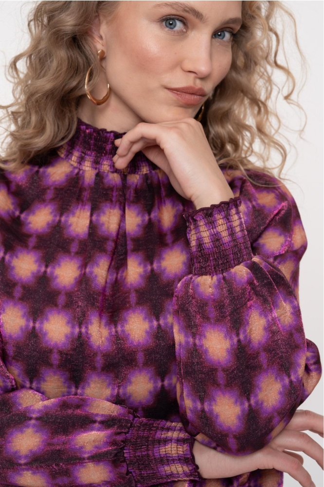 Geisha paarse dames t-shirt | Close up