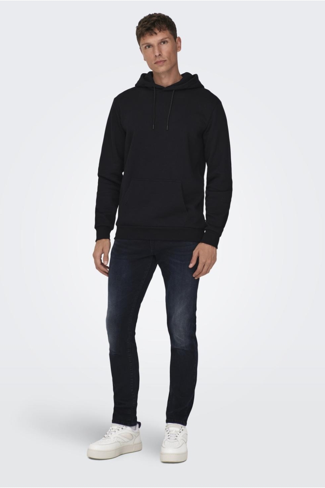 Only & Sons zwarte heren sweater | Model