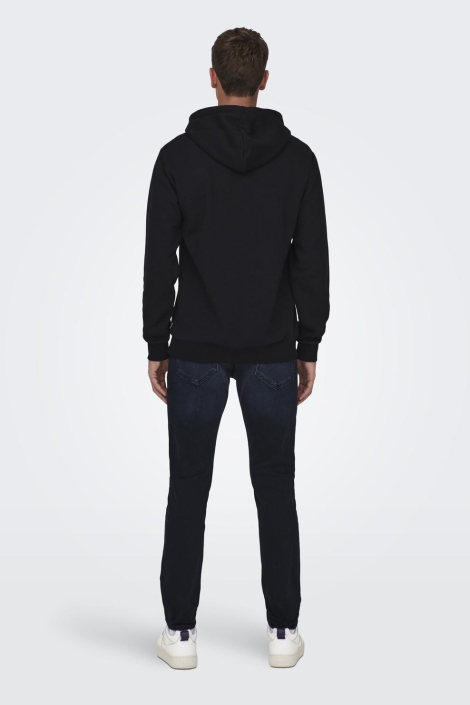 Only & Sons zwarte heren sweater | Model