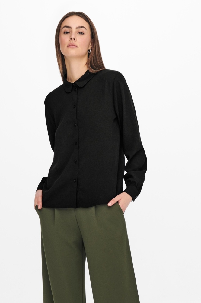 Jacqueline de Yong zwarte dames t-shirt | Model vooraanzicht