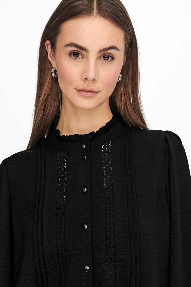 Jacqueline de Yong zwarte dames blouse | Close up