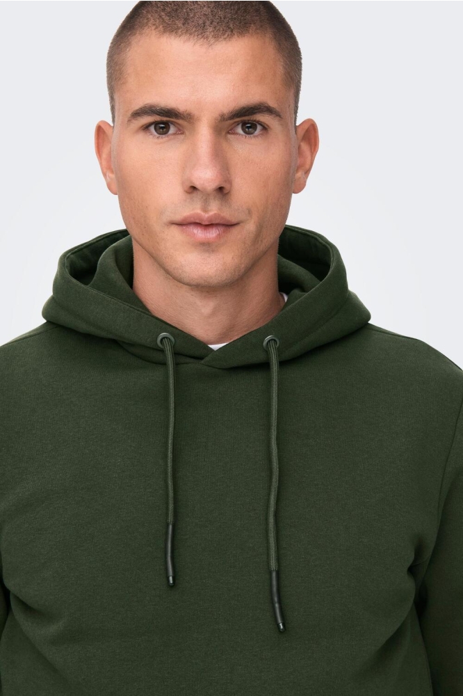 Only & Sons groene heren sweater | Close up