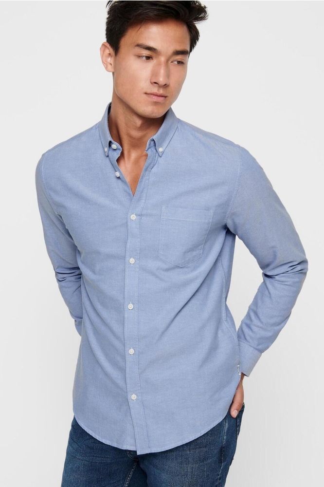 Only & Sons blauwe heren overhemd | Model vooraanzicht