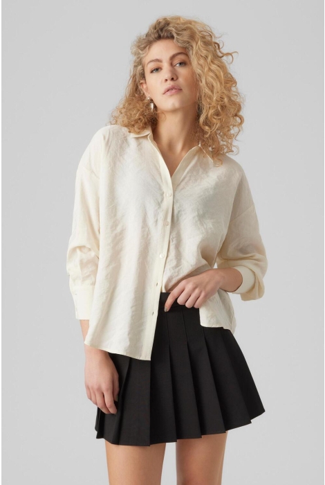 vmqueeny ls oversize shirt wvn ga n 10289349 vero moda blouse antique white