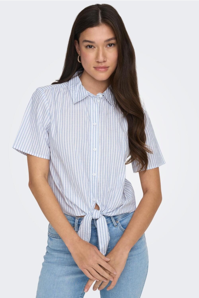 ONLFIE SS KNOT SHIRT WVN 15291209 Cloud Dancer/SIMPLY GRE