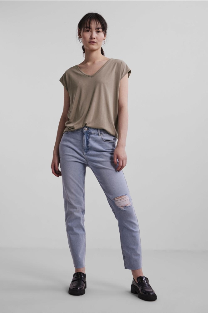 Pieces taupe dames t-shirt | Model