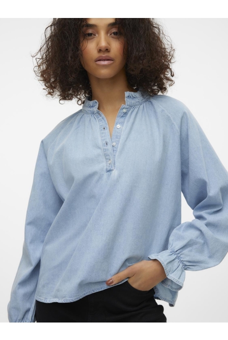 Vero Moda vmmaeve ls loose dnm shirt yo351