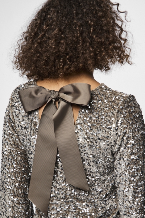 Pieces bruine dames t-shirt | Close up