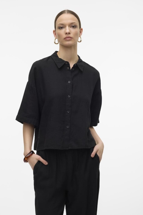 Vero Moda zwarte dames blouse | Model vooraanzicht