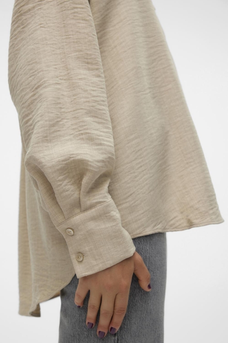 Vero Moda taupe dames blouse | Model zijaanzicht
