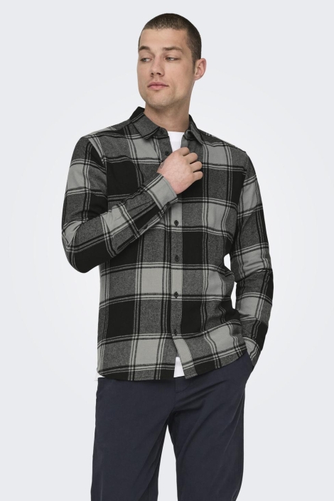 Only & Sons grijze heren overhemd | Model vooraanzicht
