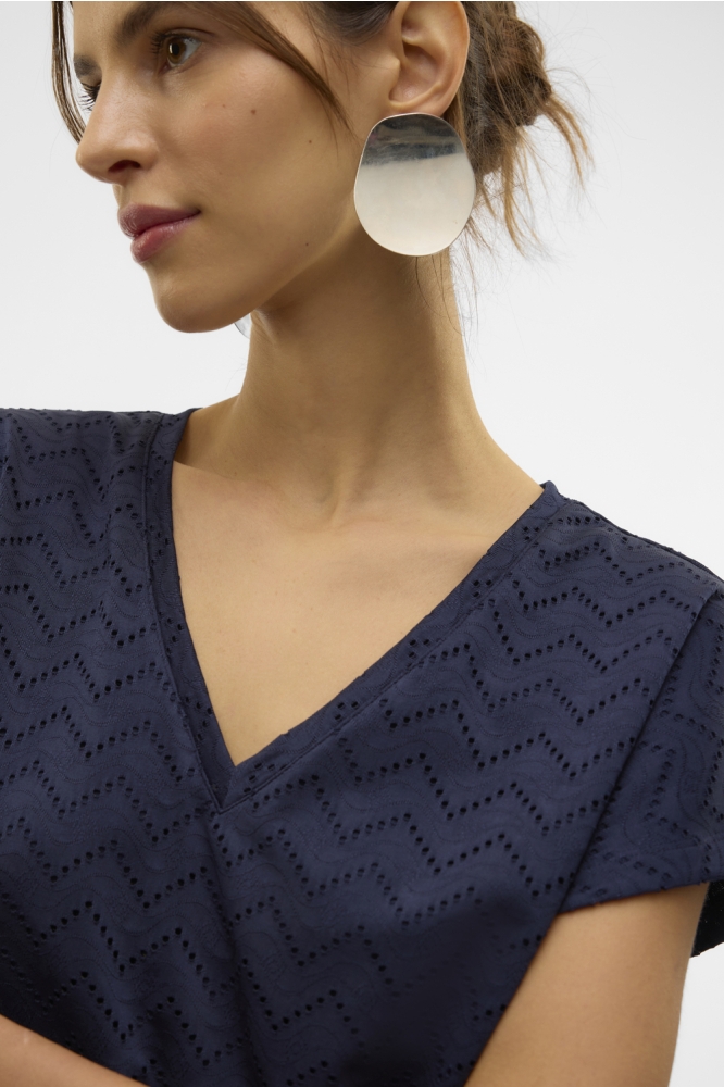 Vero Moda blauwe dames t-shirt | Close up