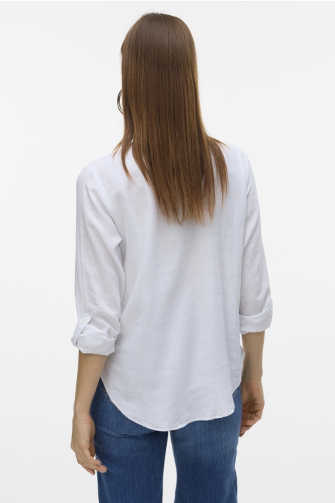 Vero Moda witte dames blouse | Model achteraanzicht