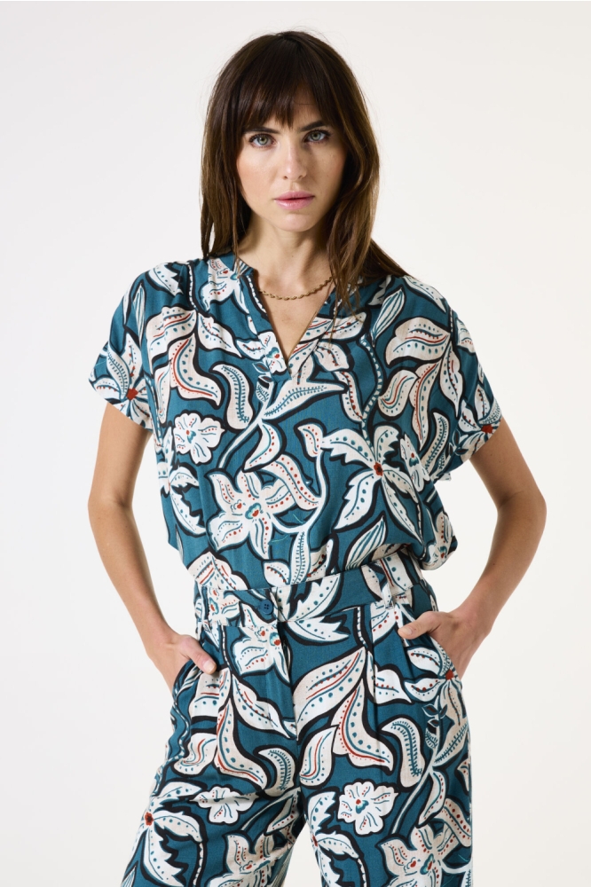 Garcia blauwe dames blouse | Model vooraanzicht