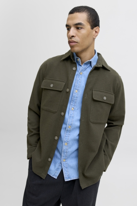 Jack & Jones groene heren overhemd | Model vooraanzicht