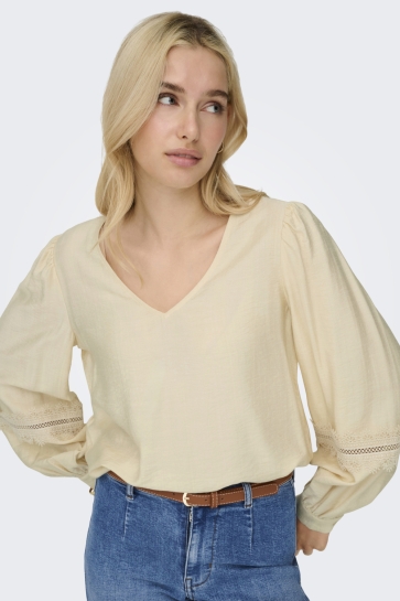 Jacqueline de Yong JDYAYLA L/S LACE TOP WVN 15355276 SANDSHELL