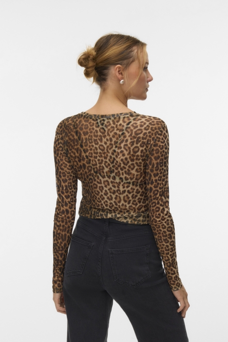 Vero Moda camel dames t-shirt | Model achteraanzicht