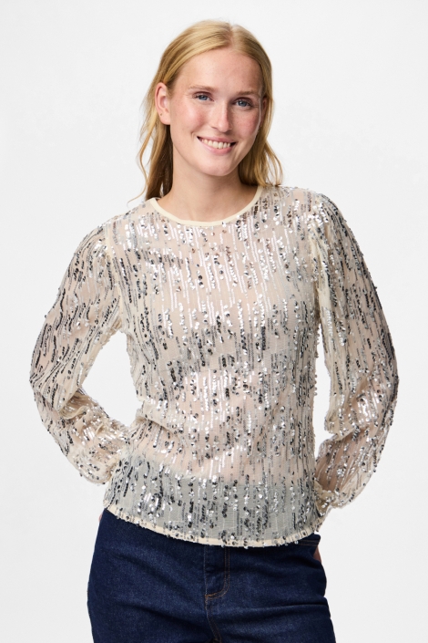 Pieces beige dames t-shirt | Model vooraanzicht