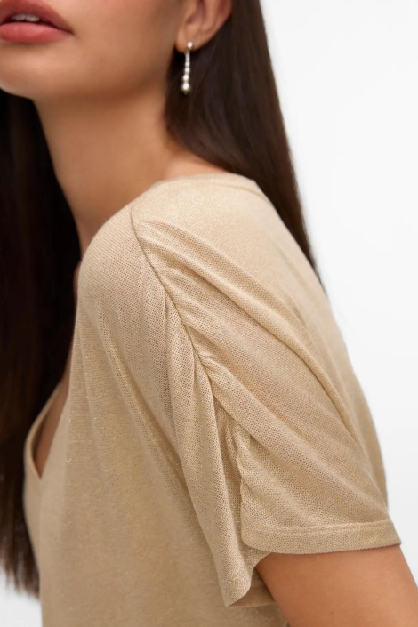 Vero Moda beige dames t-shirt | Close up