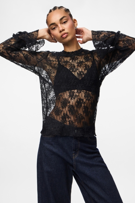 Pieces zwarte dames t-shirt | Model vooraanzicht