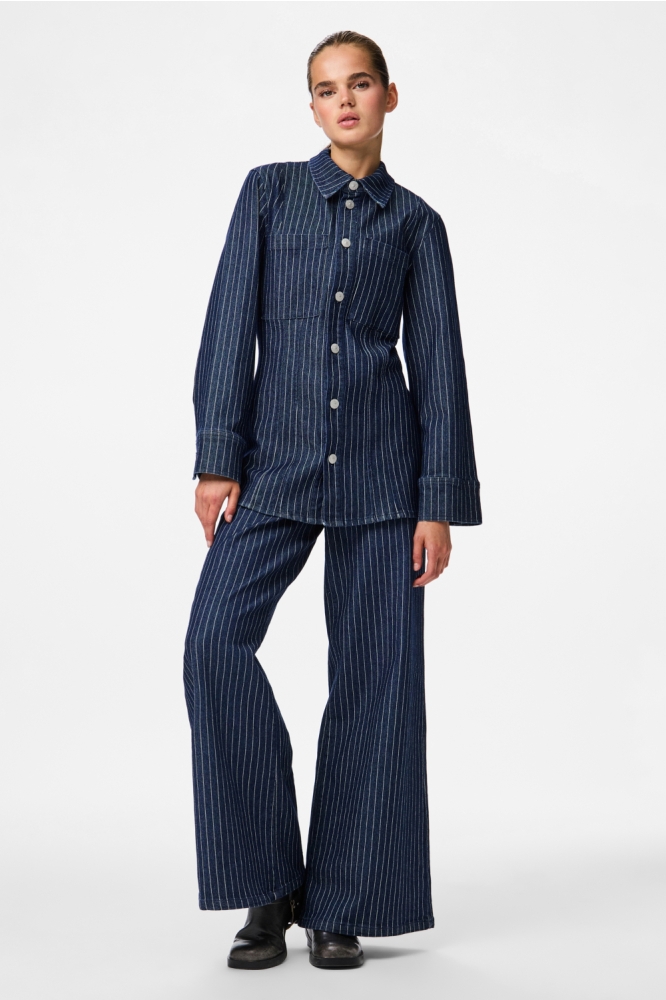 Pieces blauwe dames blouse | Model