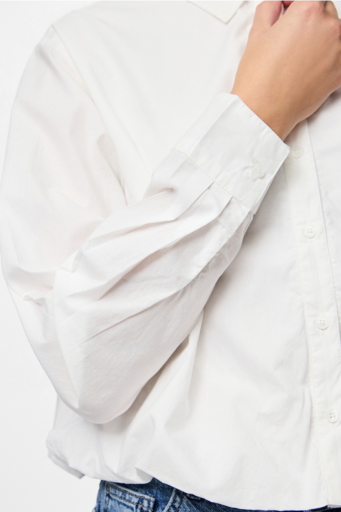 Pieces witte dames blouse | Close up