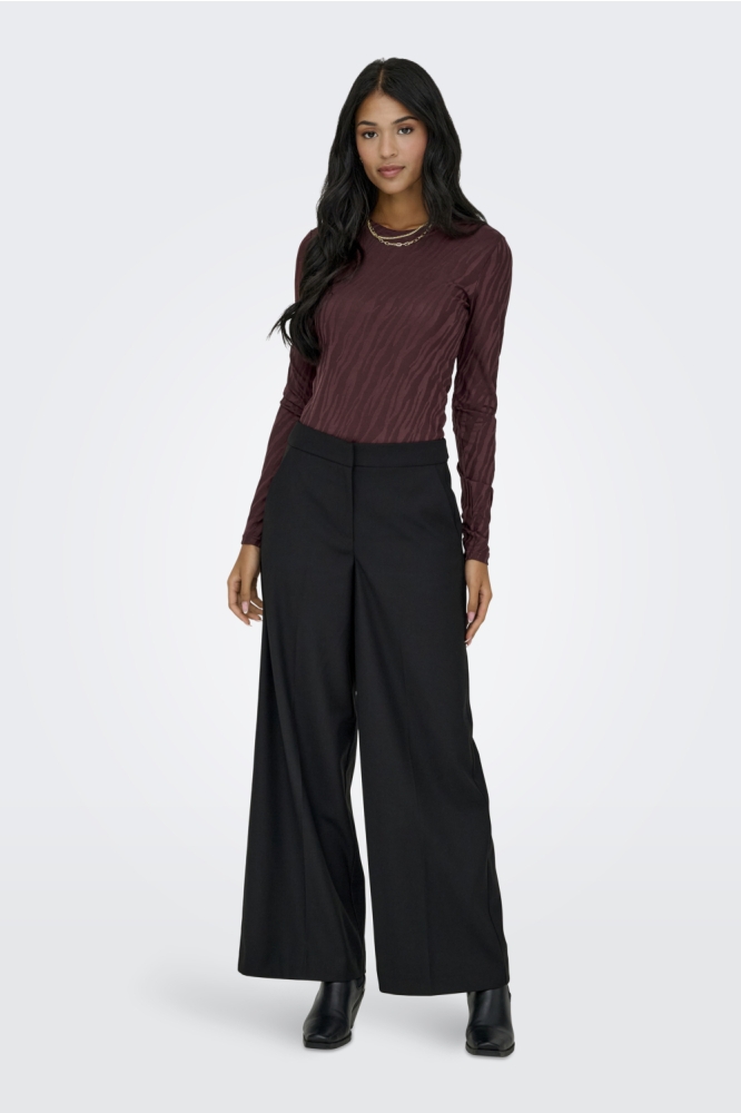 Only bruine dames t-shirt | Model