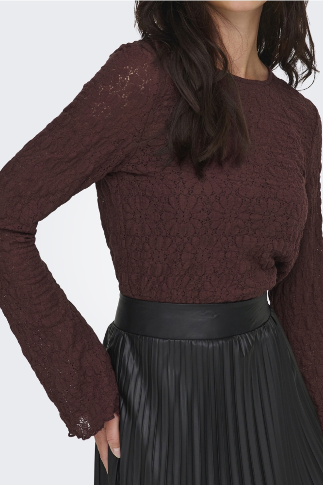 Only bruine dames t-shirt | Close up