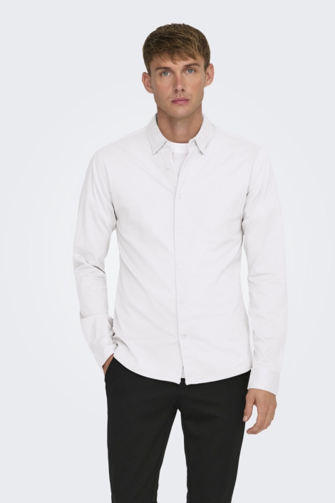 Only & Sons witte heren overhemd | Model vooraanzicht