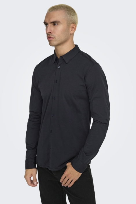 Only & Sons blauwe heren overhemd | Model zijaanzicht