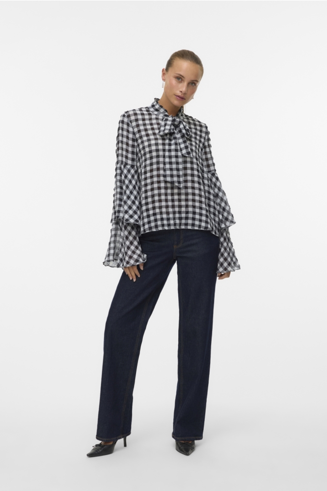 Vero Moda zwarte dames blouse | Model