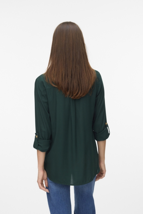 Vero Moda groene dames blouse | Model achteraanzicht