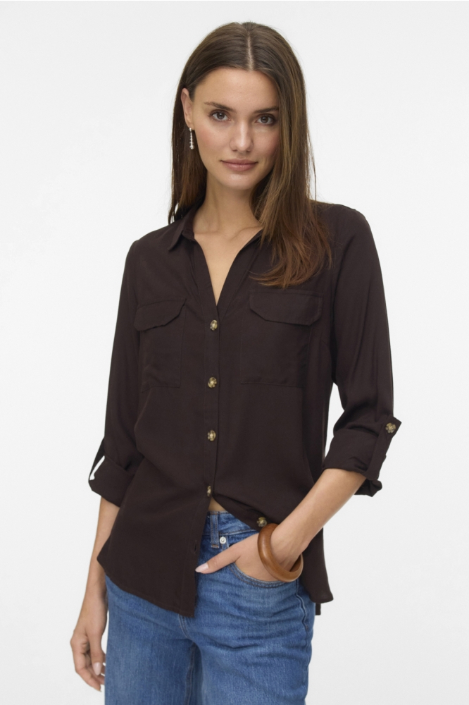 Vero Moda bruine dames blouse | Model vooraanzicht