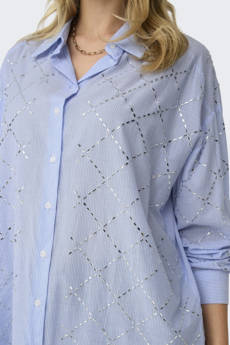 Only blauwe dames blouse | Close up