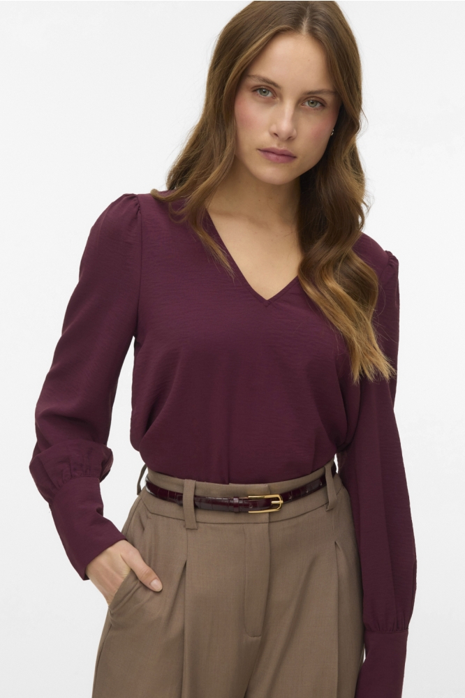 Vero Moda bordeaux dames t-shirt | Model vooraanzicht