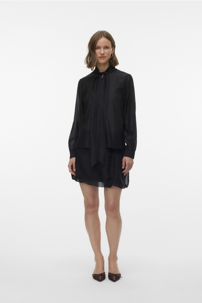 Vero Moda zwarte dames blouse | Model